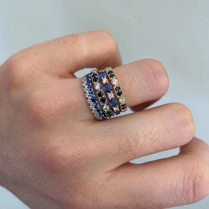 Croghans Rings Sapphire Diamond 14K Yellow Gold Milgrain Band