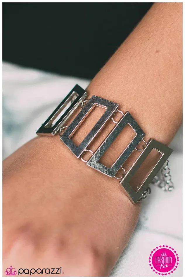 Paparazzi Jewelry Bracelets Paparazzi Bracelet Bring Your AFrame Silver