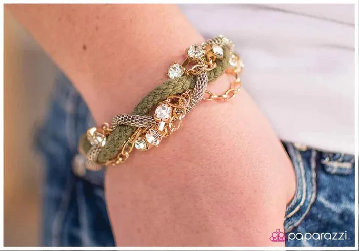 Paparazzi Jewelry Bracelets Paparazzi Bracelet Twisted Treasure Green