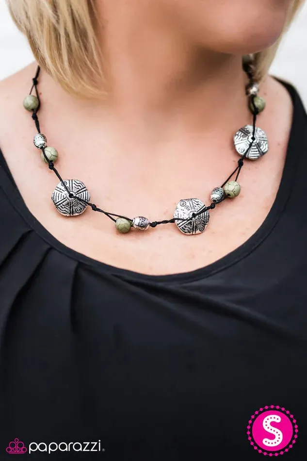 Paparazzi Jewelry Necklaces Paparazzi Necklace The Wayward Traveler Green