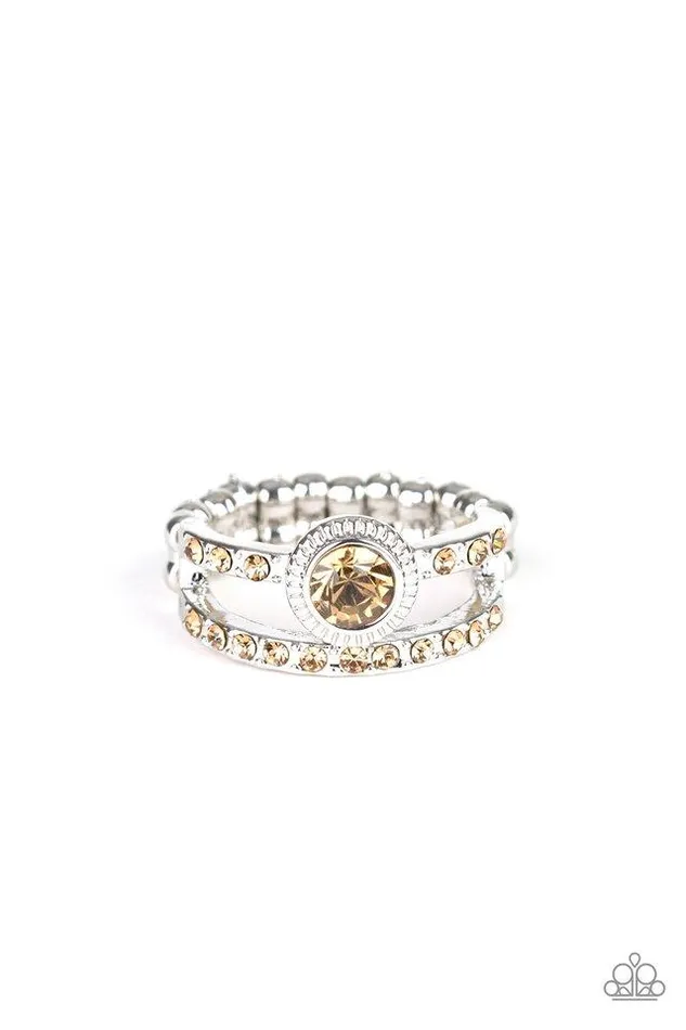 Paparazzi Jewelry Rings Paparazzi Ring GLOW Me Away Brown