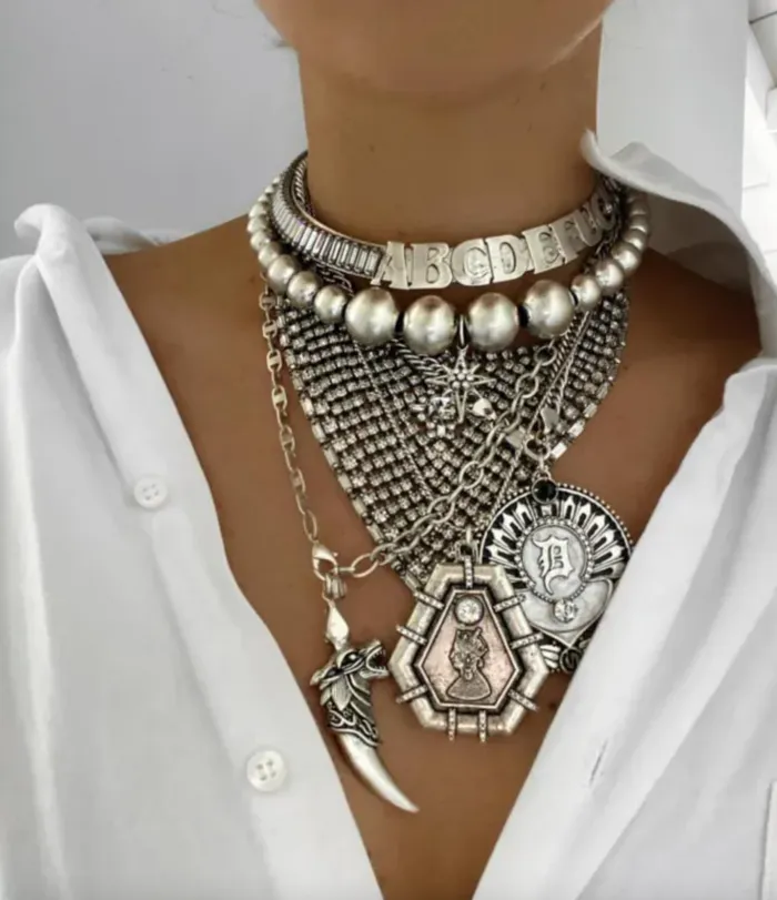 DYLANLEX Charm Necklaces Queen II Charm DYLANLEX Charm Necklaces Queen II Charm