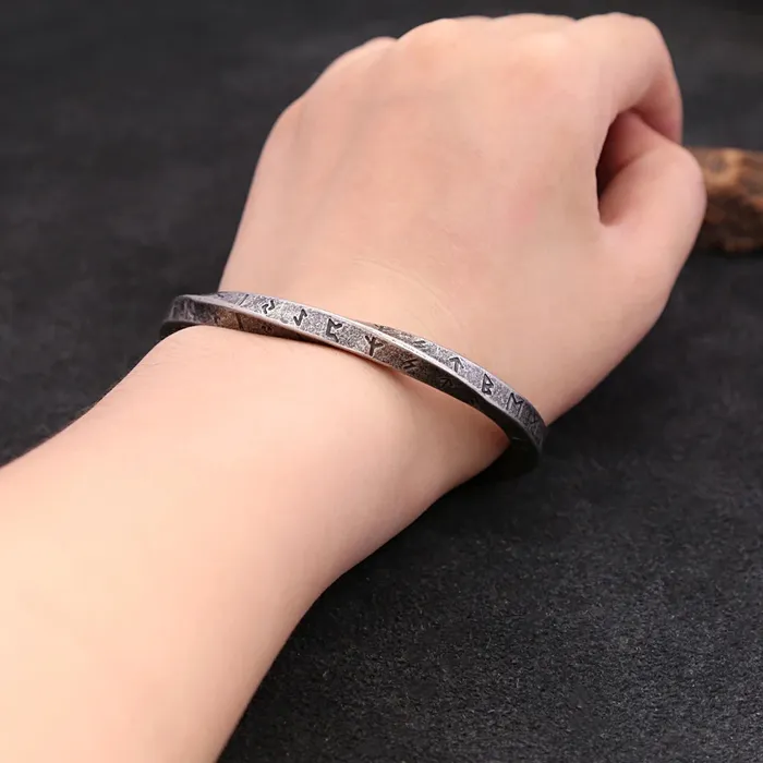 Viking Arm Ring Twist Cuff Rune Engraved Valhalla Vikings Rings