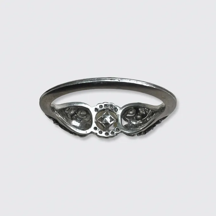 21stfinds Rings Platinum Winged Diamond Pearl Ring
