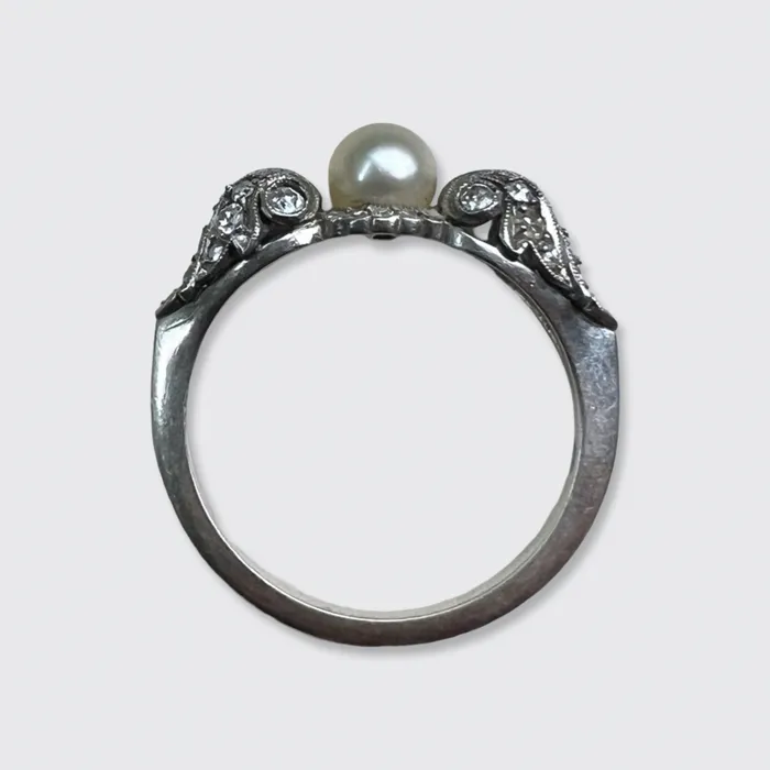 21stfinds Rings Platinum Winged Diamond Pearl Ring