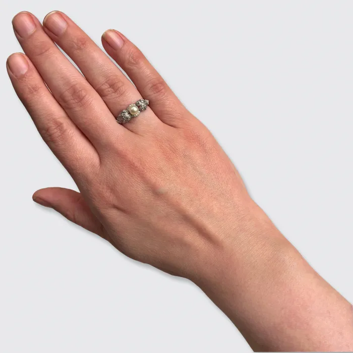 21stfinds Rings Platinum Winged Diamond Pearl Ring
