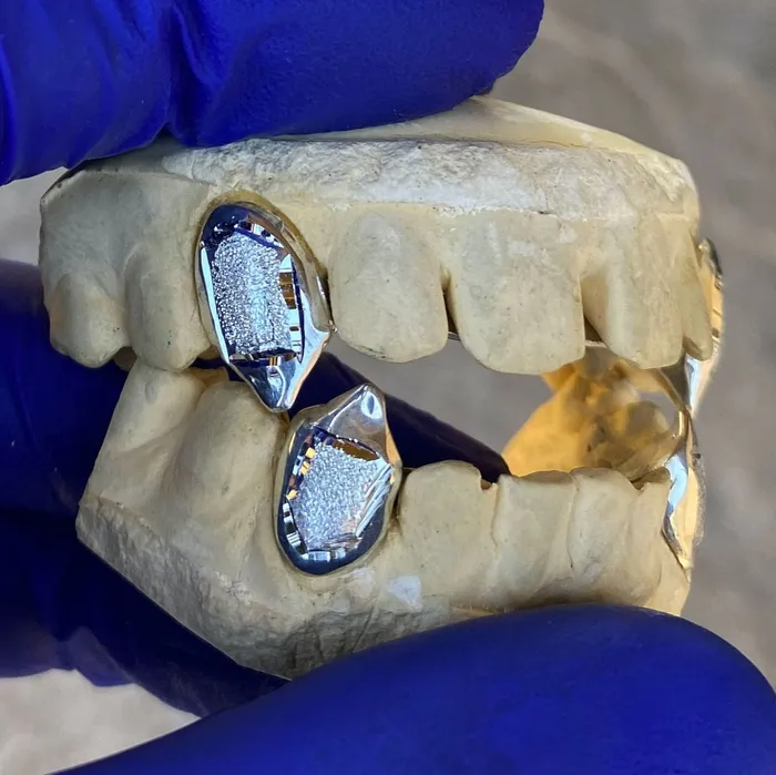 925 Silver Diamond Dust Vampire Fangs Custom Grillz wBack Bar Bling Cartel Admin Rings