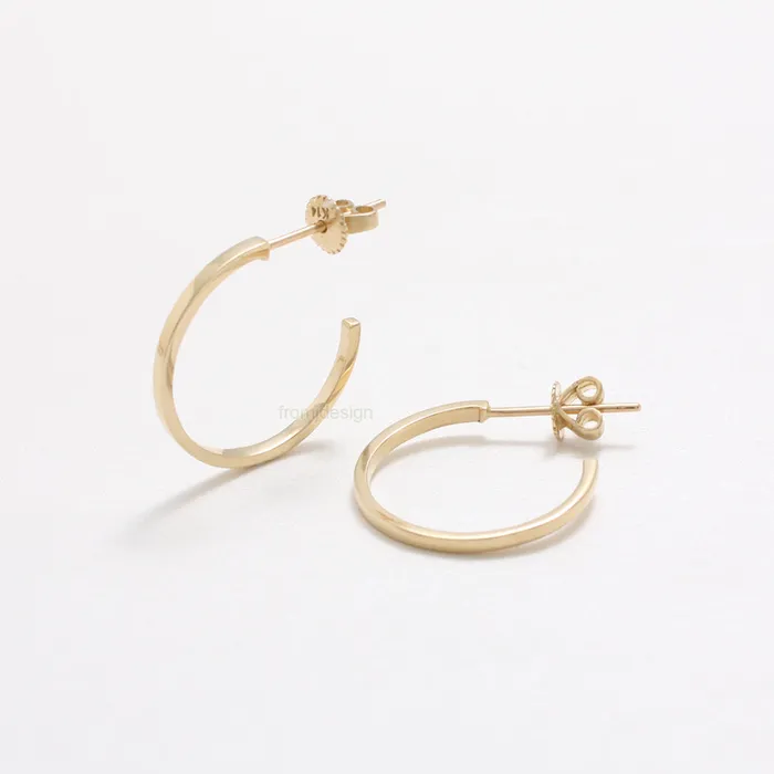 from J Shop Circle Hoop Earrings Earrings