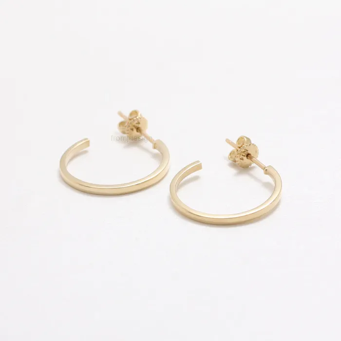 from J Shop Circle Hoop Earrings Earrings