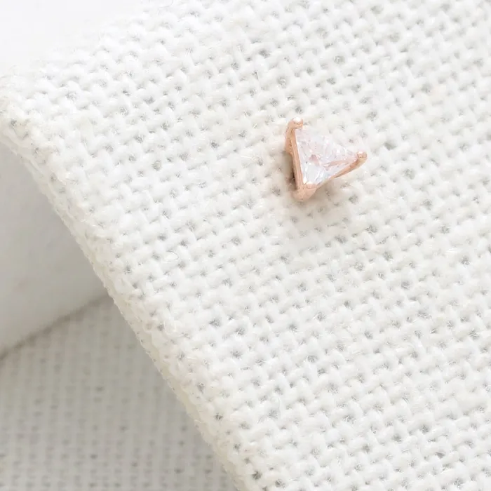 from J Shop Rings Triangle Cut CZ Internally Labret