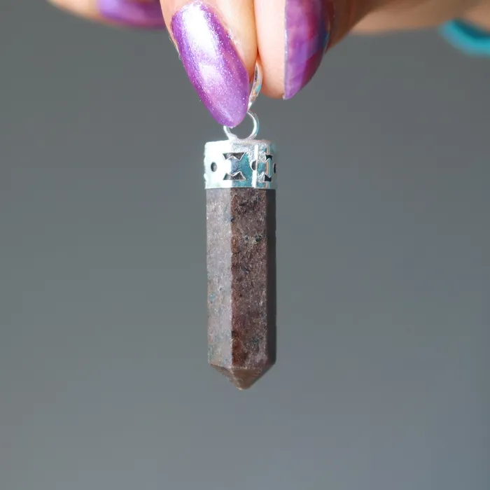 Necklaces Garnet Pendant Point Red Health Wealth Gem Silver Satin Crystals