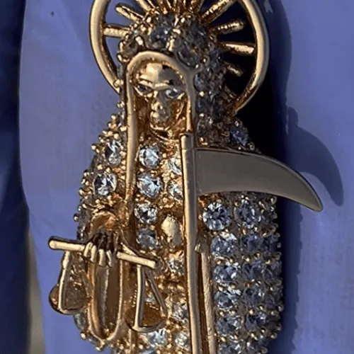 PreStyled Sets La Santa Muerte Pendant Iced Flooded Out 18K Gold Finish Small 2 Xuping PreStyled Sets La Santa Muerte Pendant Iced Flooded Out 18K Gold Finish Small 2 Xuping