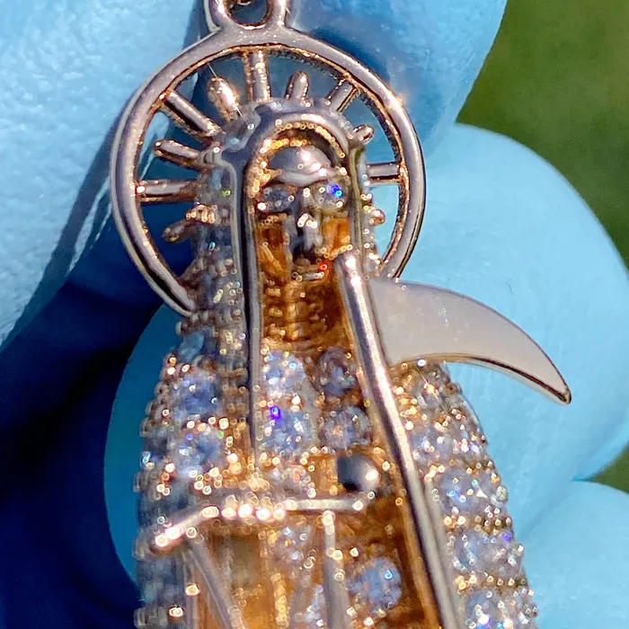PreStyled Sets La Santa Muerte Pendant Iced Flooded Out 18K Gold Finish Small 2 Xuping PreStyled Sets La Santa Muerte Pendant Iced Flooded Out 18K Gold Finish Small 2 Xuping