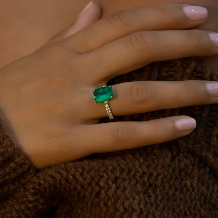 Rings anitako EMERALD CUT EMERALD RING WITH DIAMOND BAND