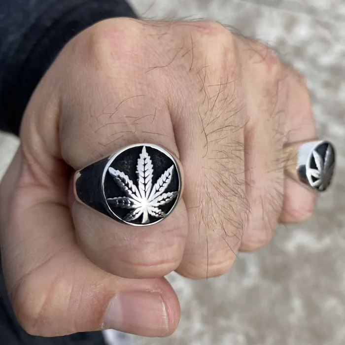 Rings Harlem Real 925 Sterling Silver Black Oxidized Weed Leaf Marijuana Ring