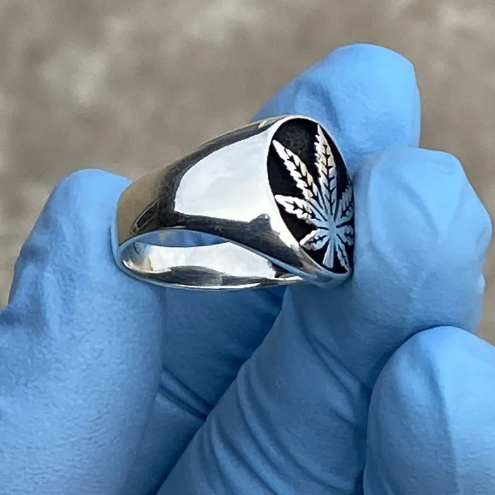 Rings Harlem Real 925 Sterling Silver Black Oxidized Weed Leaf Marijuana Ring Rings Harlem Real 925 Sterling Silver Black Oxidized Weed Leaf Marijuana Ring