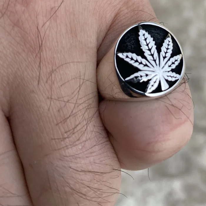 Rings Harlem Real 925 Sterling Silver Black Oxidized Weed Leaf Marijuana Ring Rings Harlem Real 925 Sterling Silver Black Oxidized Weed Leaf Marijuana Ring