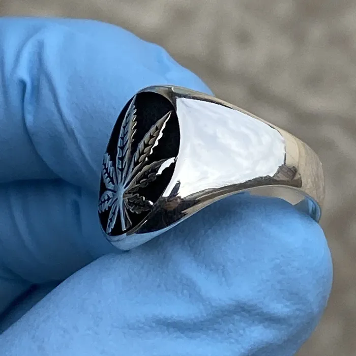 Rings Harlem Real 925 Sterling Silver Black Oxidized Weed Leaf Marijuana Ring Rings Harlem Real 925 Sterling Silver Black Oxidized Weed Leaf Marijuana Ring