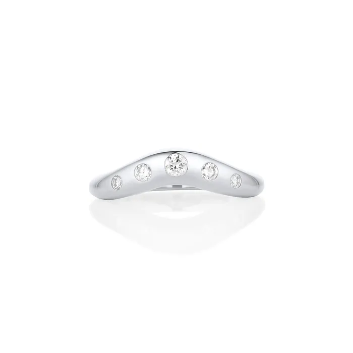 White Diamond Bomb Band Marrow Fine Rings White Diamond Bomb Band Marrow Fine Rings