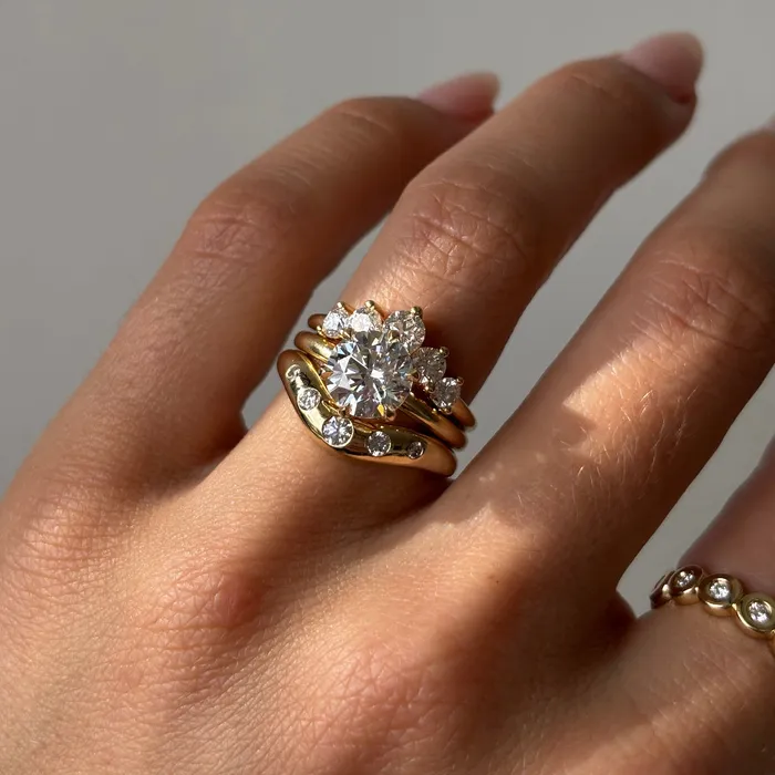 White Diamond Bomb Band Marrow Fine Rings White Diamond Bomb Band Marrow Fine Rings