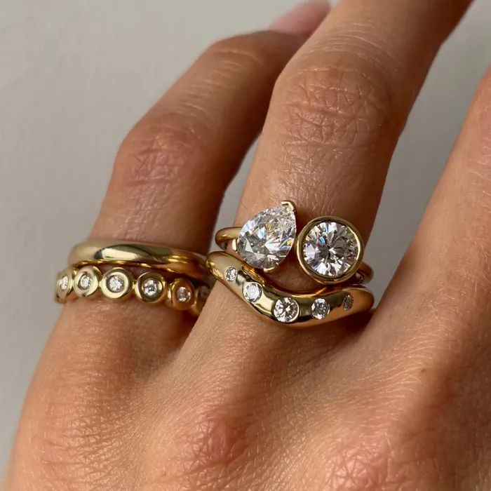 White Diamond Bomb Band Marrow Fine Rings White Diamond Bomb Band Marrow Fine Rings