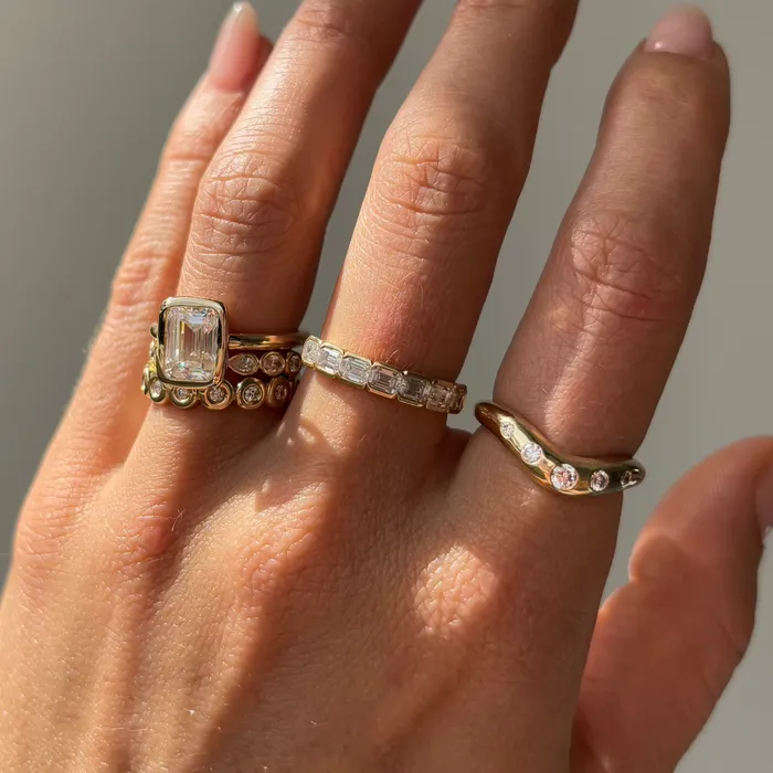 White Diamond Bomb Band Marrow Fine Rings White Diamond Bomb Band Marrow Fine Rings