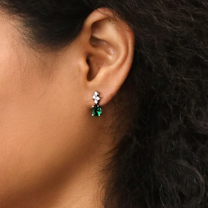 BERRICLE Rings Cluster Simulated Emerald CZ Set in Sterling Silver