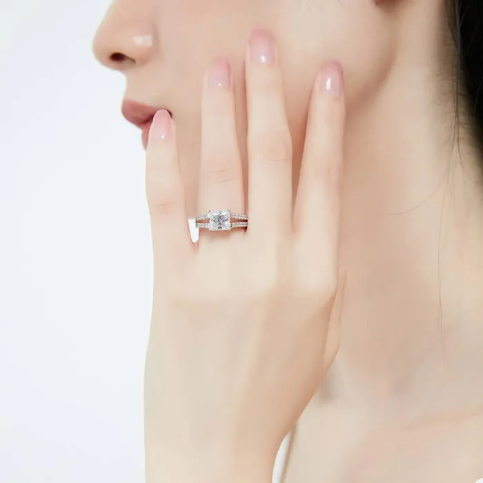 BERRICLE Rings Solitaire 2ct Princess CZ Split Shank Ring Set in Sterling Silver