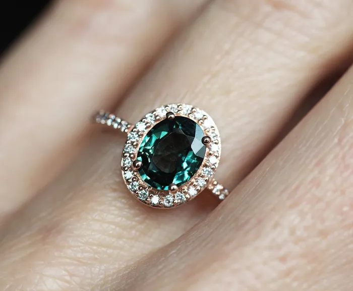 Elizabeth Oval Sapphire Diamond Ring Capucinne Rings