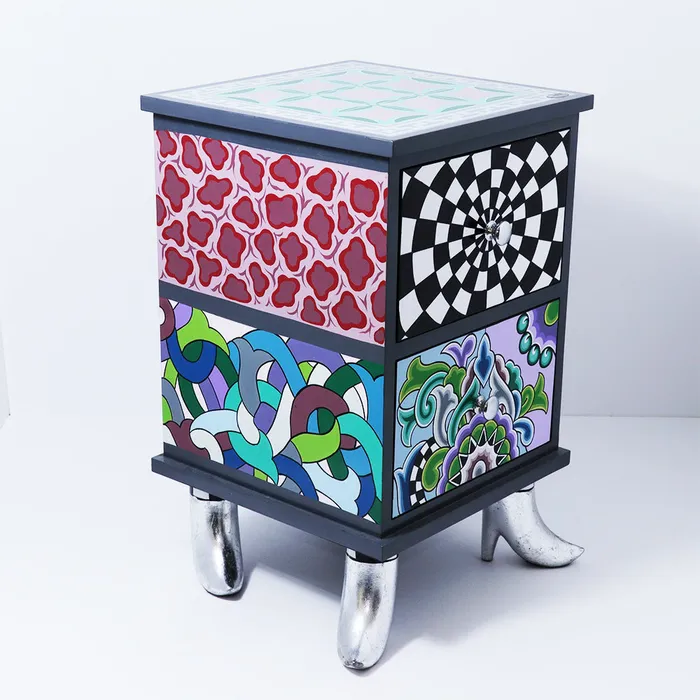 Necklaces Toms Drag Chest Of Drawers Cordova Silver Line Toms Drag Necklaces Toms Drag Chest Of Drawers Cordova Silver Line Toms Drag