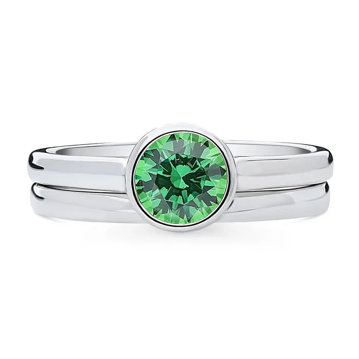 Rings Solitaire 08ct Green Bezel CZ Ring Set in Sterling Silver BERRICLE