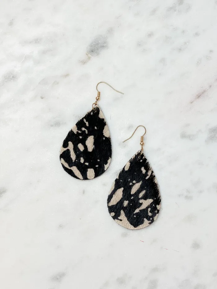 Textured Leather Animal Print Dangle Earrings Zebra Prep Obsessed SL Earrings Textured Leather Animal Print Dangle Earrings Zebra Prep Obsessed SL Earrings
