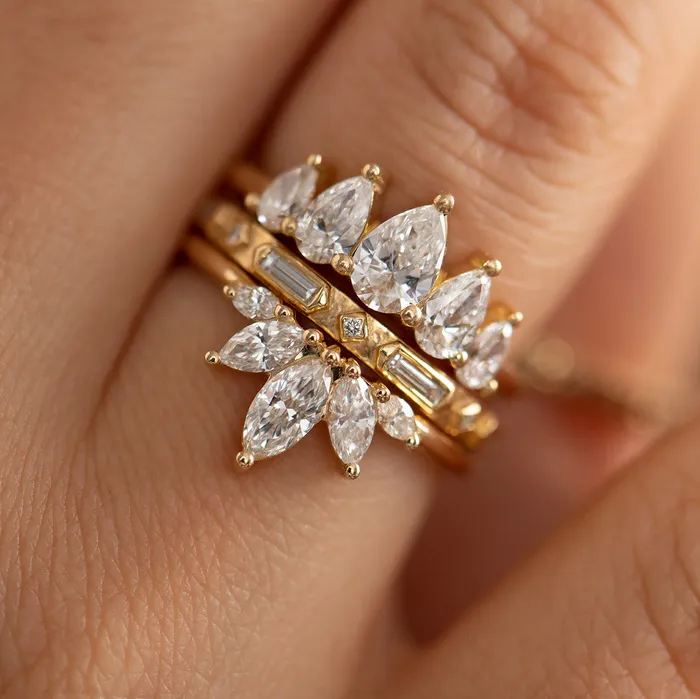 ARTEMER Rings Pear Diamond Engagement Ring with Five Gradient Diamonds ARTEMER Rings Pear Diamond Engagement Ring with Five Gradient Diamonds
