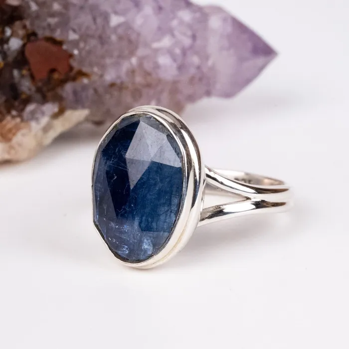 InnerVision Crystals Rings Kyanite Ring 17x13mm Size 95 925 Silver