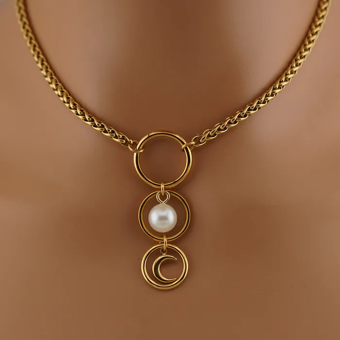 Necklaces Captive Collars Gold Goddess Triple O Ring Pearl and Moon Necklace