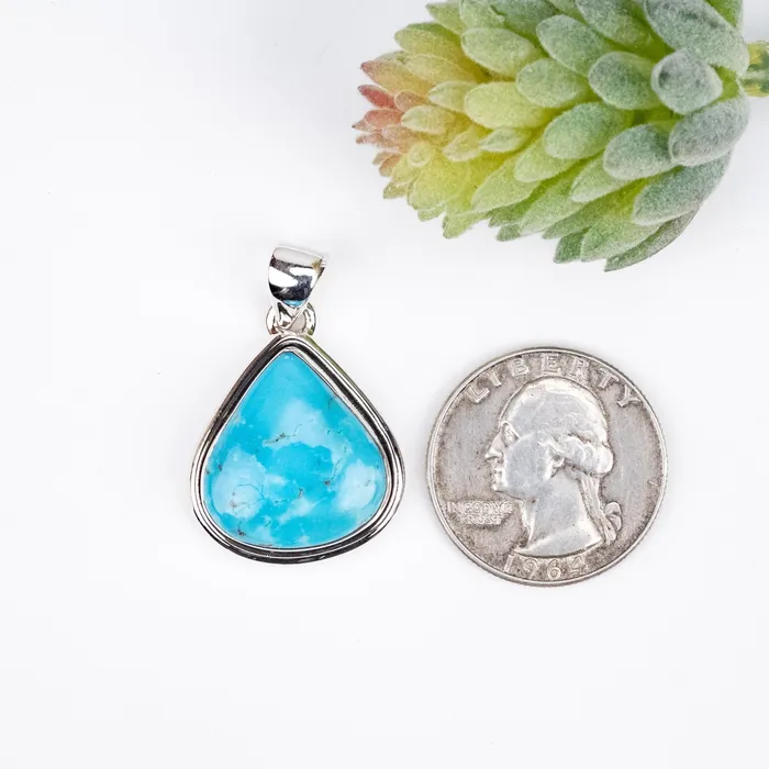 Necklaces InnerVision Crystals Arizona Turquoise Pendant 725 g 34x21mm 925 Silver