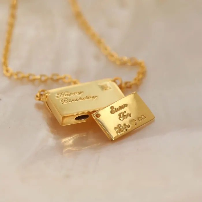 Necklaces LOULOUROSE Soundbyte Petite Love Letter Necklace