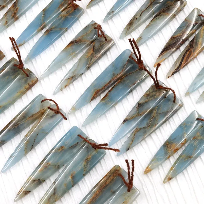 Rare Natural Blue Calcite Earring Pairs Cabochon Cab Creative Dagger Long Triangle Shape Drilled Matched Dagger Earrings Bead Pairs Intrinsic Trading Earrings