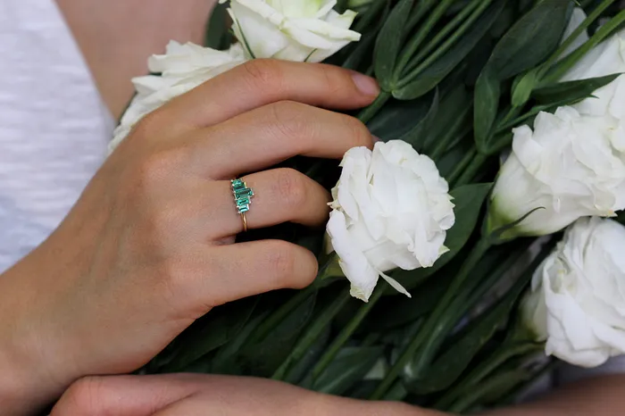 Rings ARTEMER Baguette Cut Emeralds Engagement Ring Art Deco Emerald Ring
