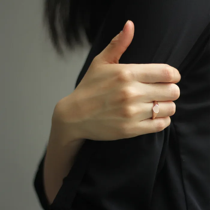Rings LOULOUROSE Petite Heart Signet Ring