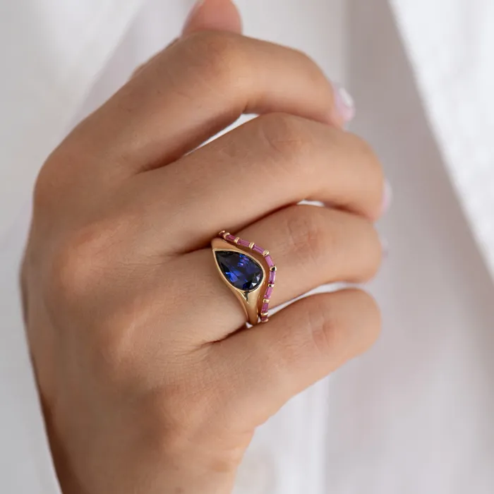 Rings Pear Shape Sapphire Solitaire Ring in Violet Purple ARTEMER