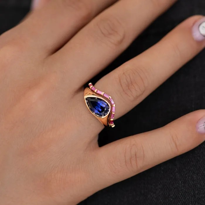 Rings Pear Shape Sapphire Solitaire Ring in Violet Purple ARTEMER