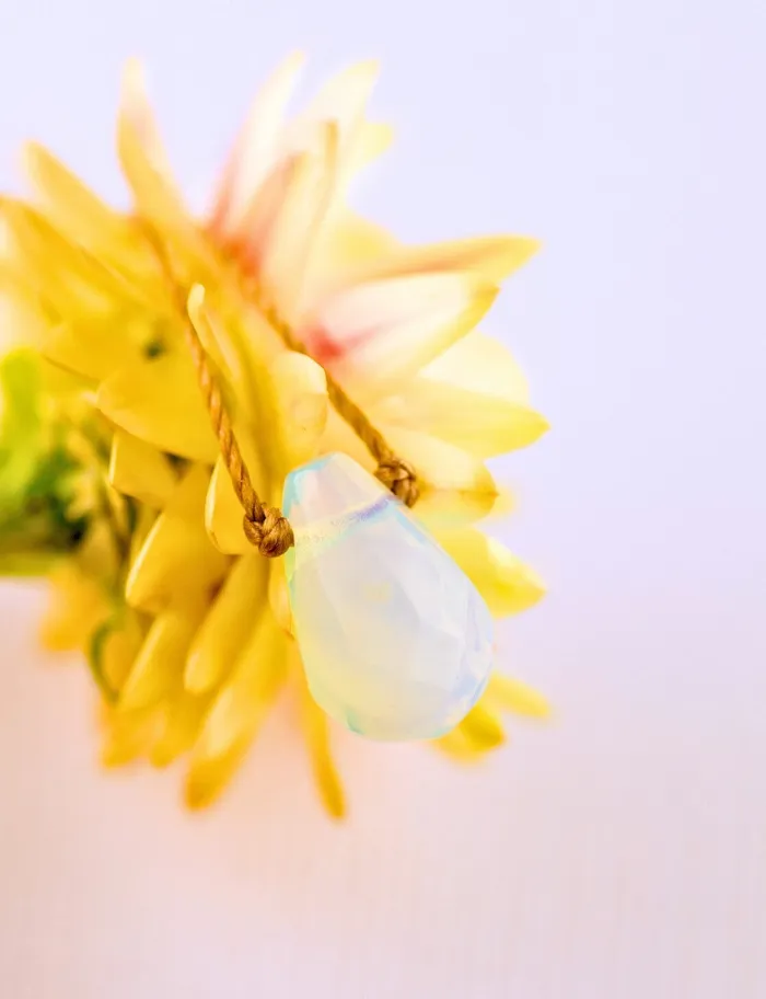 SoulKu Necklaces Opaline Crystal Soul Shine Necklace for Motherhood