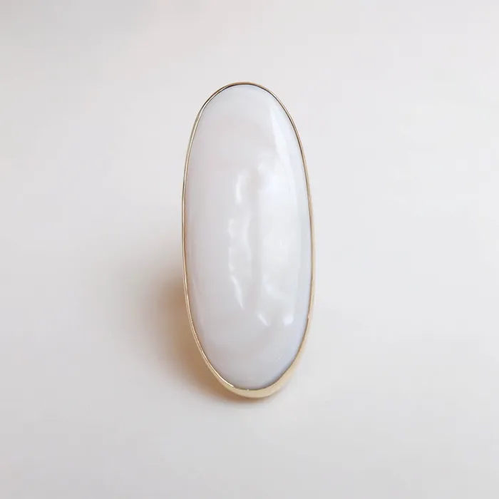 aliceeden Mother of Pearl Large Oval Gemstone Ring Set in 9ct Gold Rings
