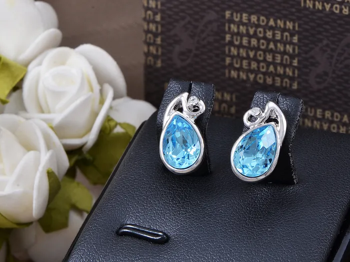 Alilang Swarovski Crystal Sapphire Blue Element Stud Earrings Earrings Alilang Swarovski Crystal Sapphire Blue Element Stud Earrings Earrings