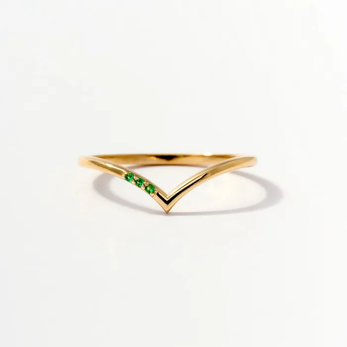 Gelin Diamond Rings Emerald Chevron Ring