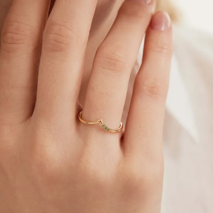 Gelin Diamond Rings Emerald Chevron Ring
