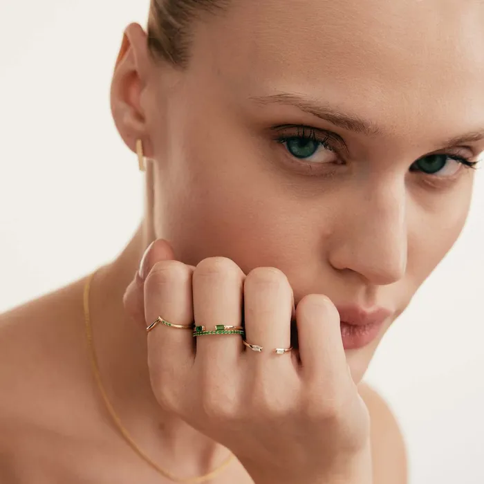 Gelin Diamond Rings Emerald Chevron Ring