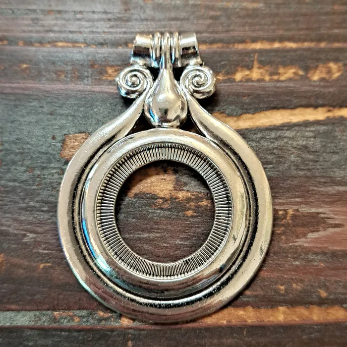Premium Pewter STMPP5216S Antique Silver Fancy Donut Pendant 71x52mm Pkg 1 Necklaces Premium Pewter STMPP5216S Antique Silver Fancy Donut Pendant 71x52mm Pkg 1 Necklaces