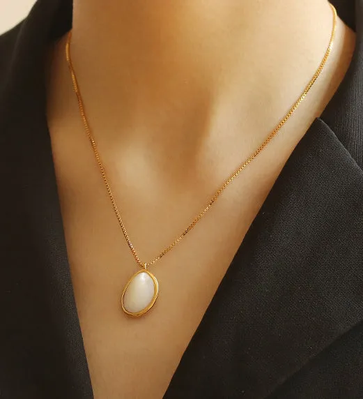Refined by AnnaKaci Necklaces Natural Iridescent Stone Pendant Necklace